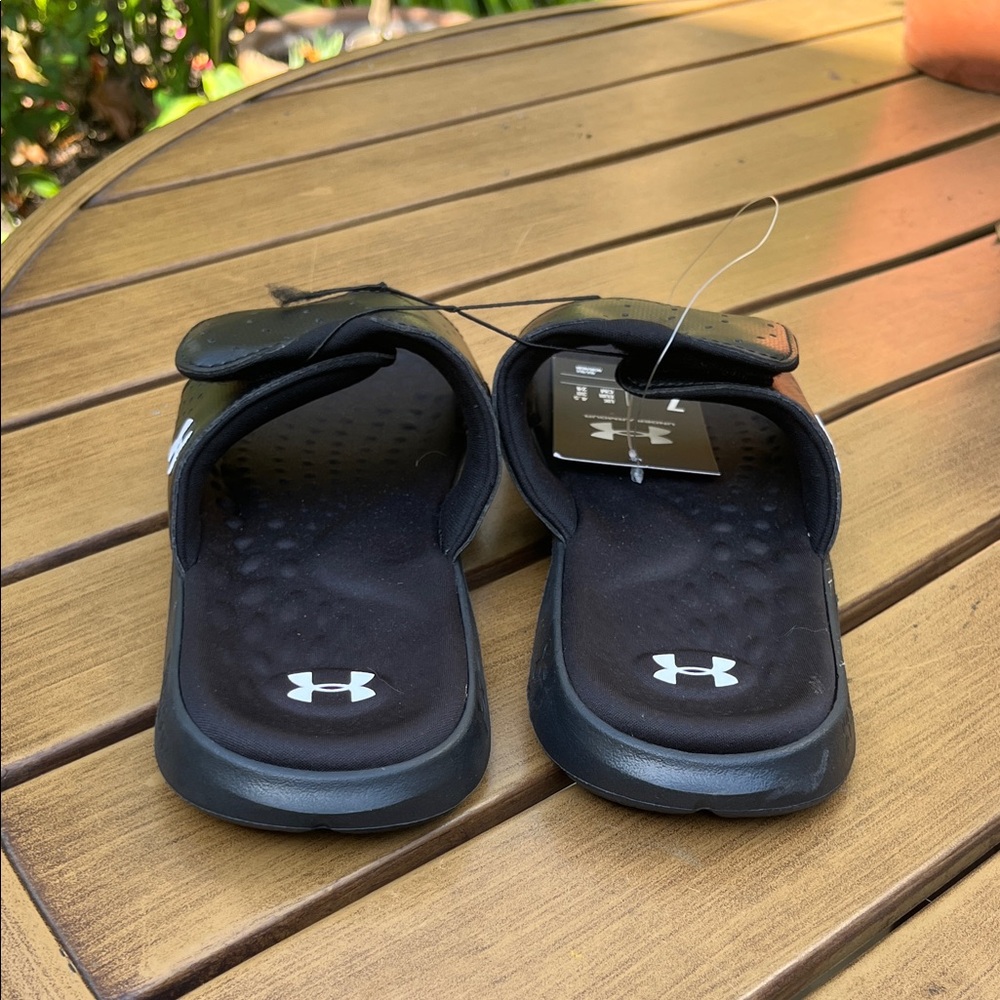 Under Armour Black Slide Sandals with Logo - Picture 6 of 6